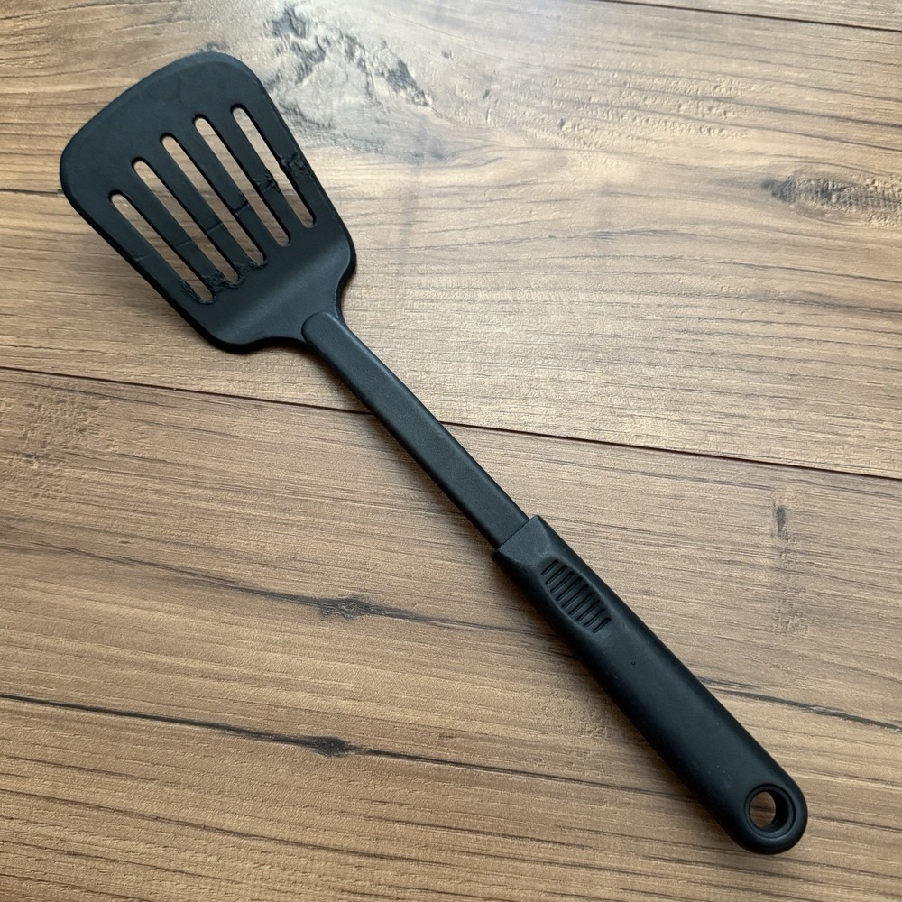 Farberrware Vintage Black Nylon‎ Plastic Spatula Turner Flipper Holes Slotted